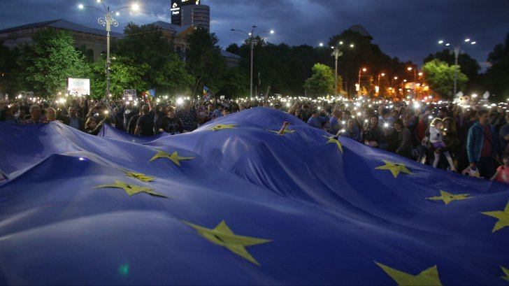 Protest uriaș în România. Mii de oameni au strigat: 