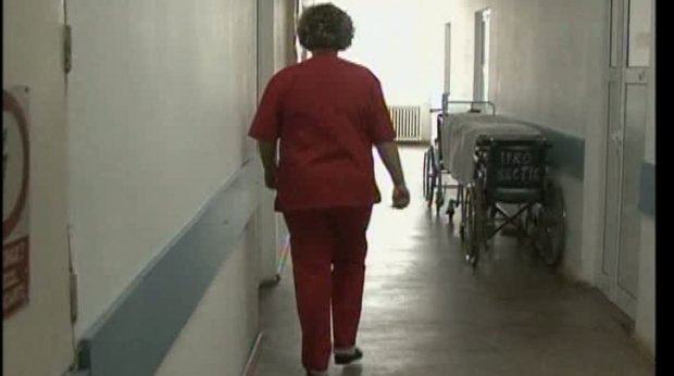 Anchetă la un spital din Prahova. O tânără însărcinată în luna a şaptea reclamă că fătul ei a murit în urma tratamentului din spital