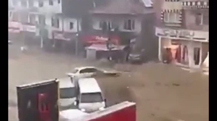 Inundaţii catastrofale la Ankara