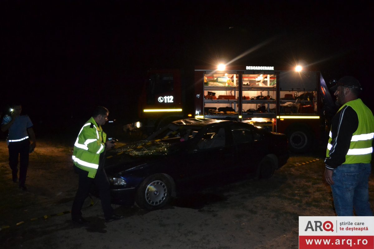 Două tinere moarte în autoturismul BMW cu care au căzut în Lacul GHIOROC