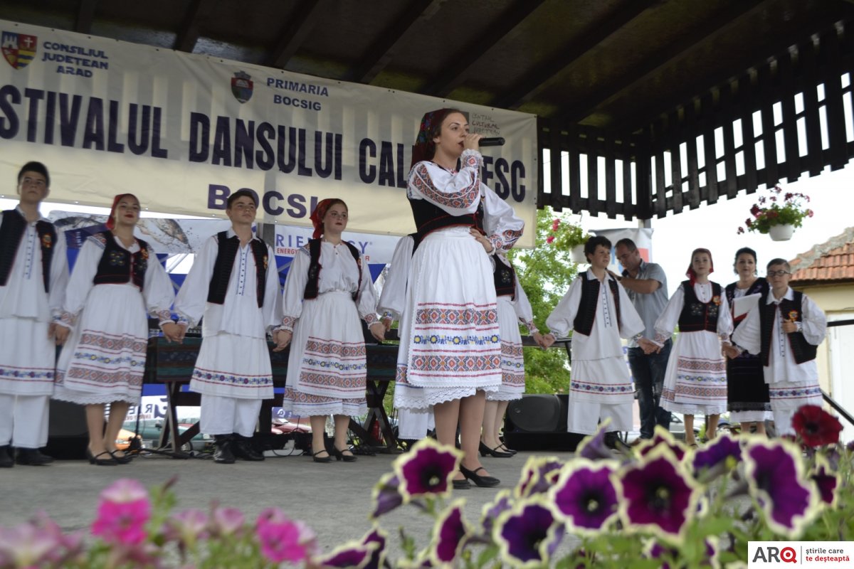  Festivalul Dansului Călușăresc la Bocsig , un eveniment de excepție (FOTO/VIDEO)
