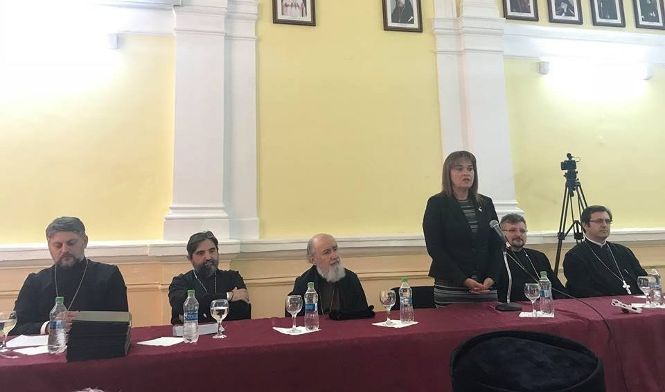 Înaltpreasfințitul Arhiepiscop Timotei și profesor dr. Ramona Lile, Rectorul Universității „Aurel Vlaicu” din Arada au fost prezenți  la festivitatea de absolvire a studenților teologi arădeni, promoția 2018