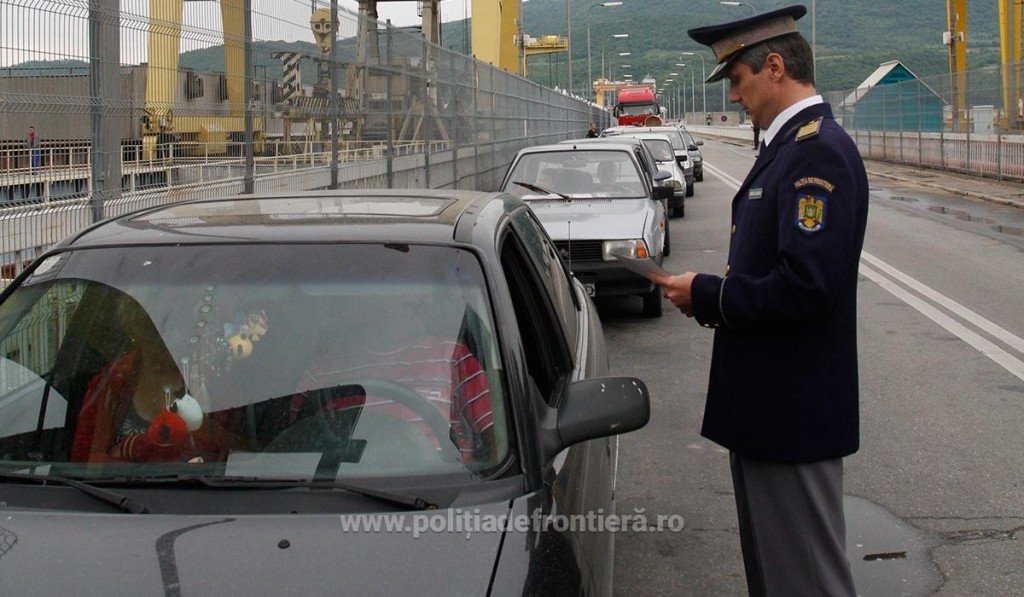  Cetăţean român,  urmărit internaţional  depistat la frontieră