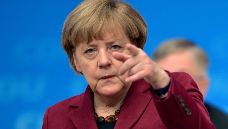 Angela Merkel convoacă de urgență liderii Europei