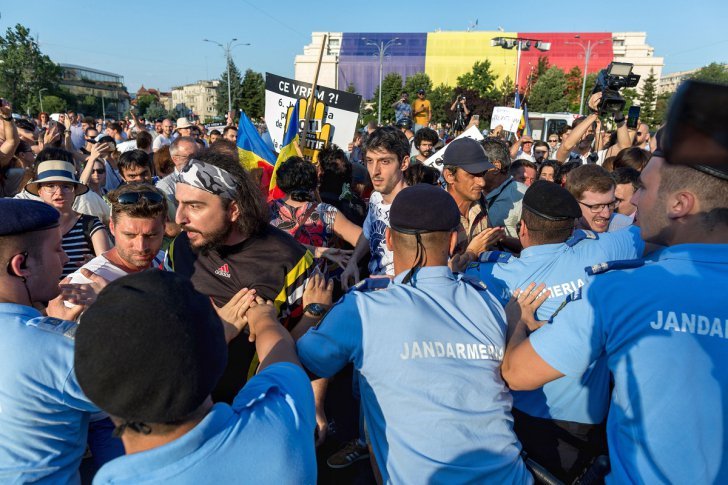 Protestele din România, în presa internaţională. 