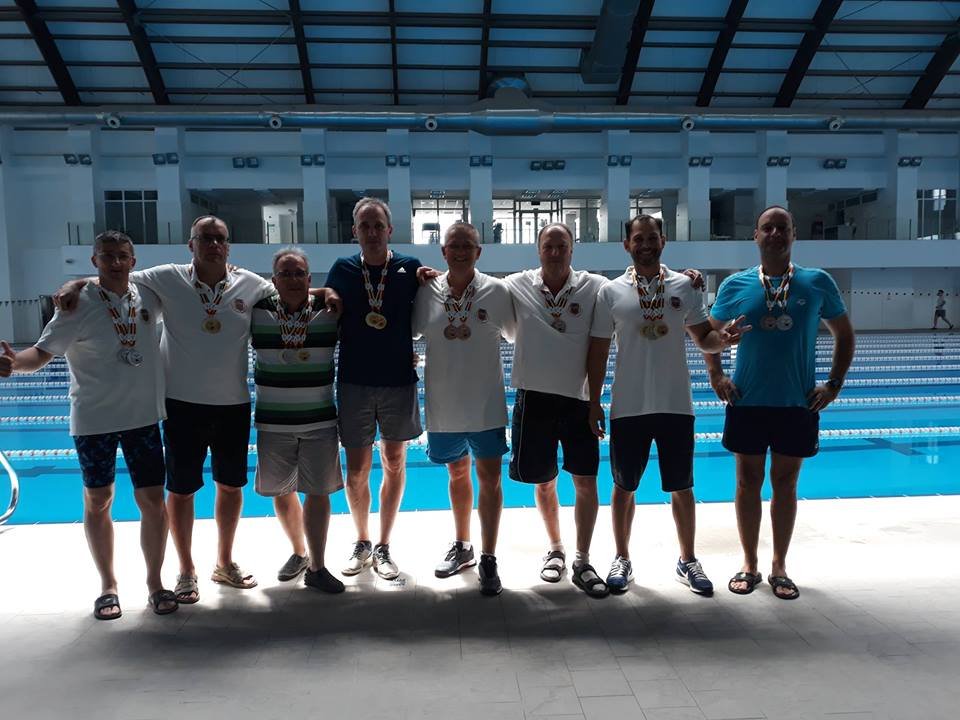 23 de trofee pentru înotătorii masters ai CSM Arad la Campionatul Național!
