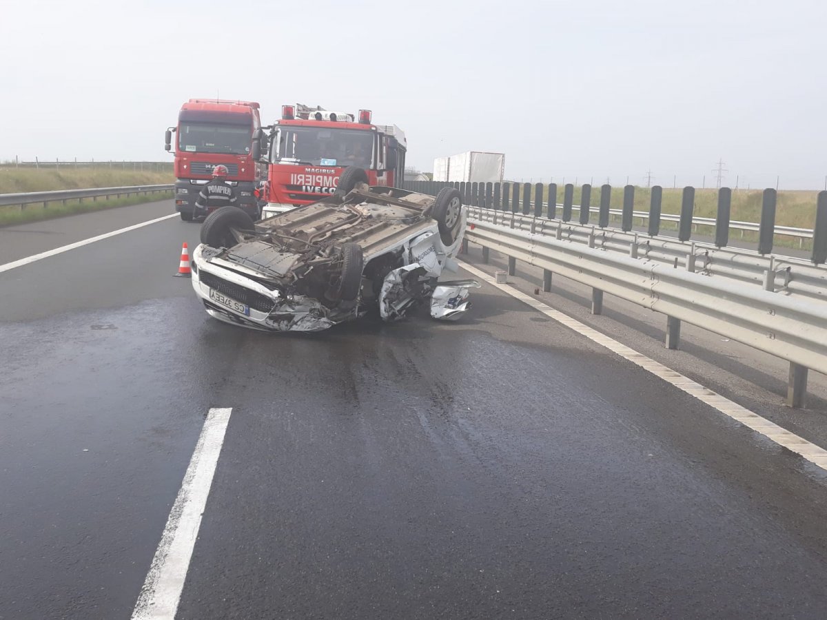 Accident cu Volkswagen Passat pe Autostrada Arad - Timișoara