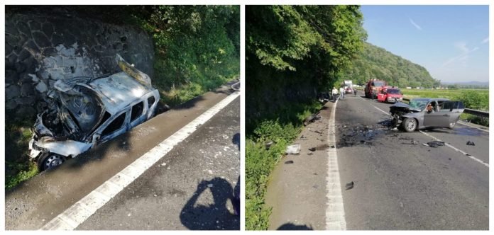 Accident grav cu cinci victime, între care și minori, în vestul țării. O mașină a intrat pe contrasens și a luat foc!