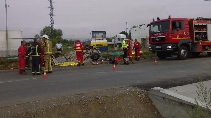 Accident cumplit în Bihor. Patru oameni au murit după ce mașina în care se aflau s-a răsturnat