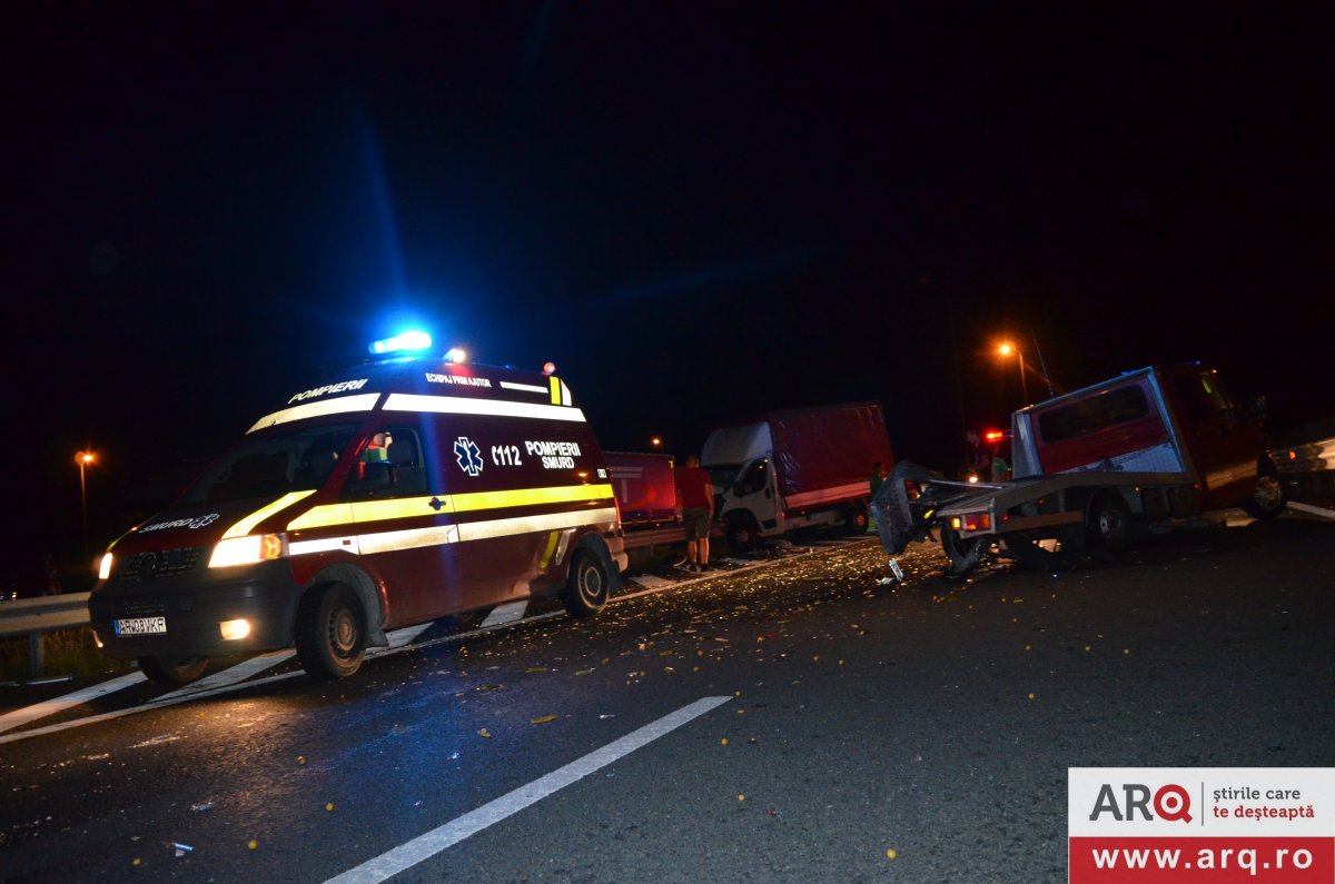 Accident grav între un Fiat și un Peugeot pe Autostrada Arad - Timișoara
