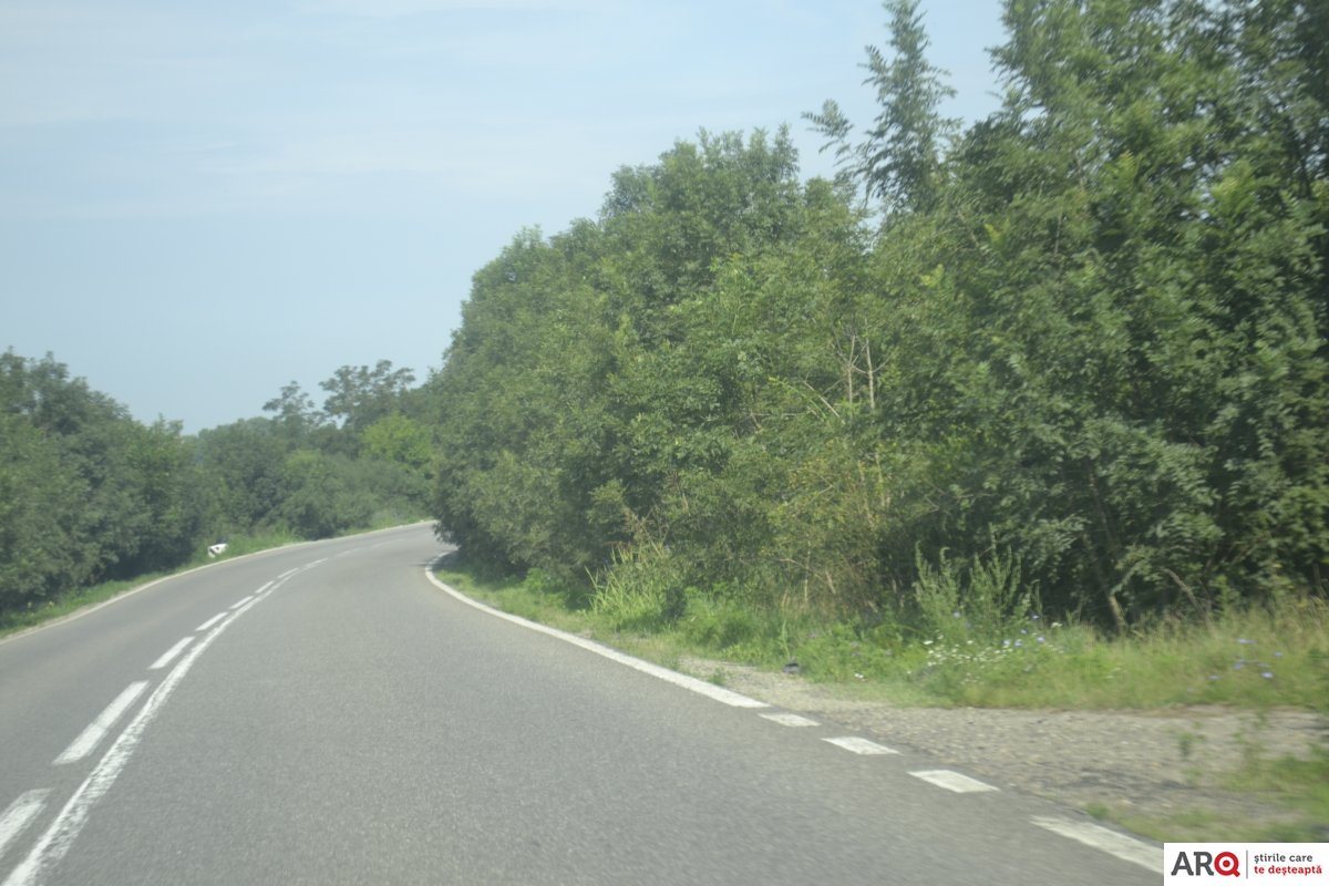 Cei de la Drumurile Naționale nu se interesează de siguranța traficului pe tronsonul Ineu - Hălmagiu și nici de Valea Mureșului