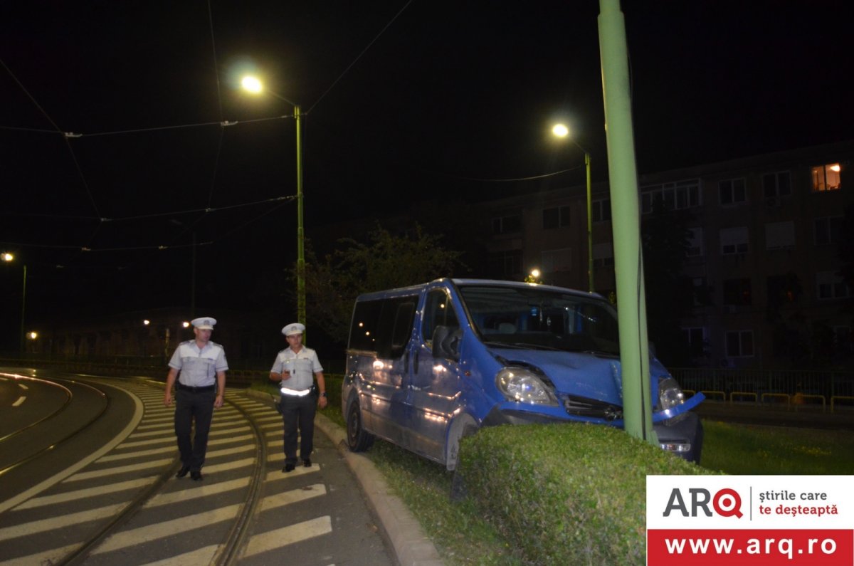 Accident cu OPEL ... provocat de prim-ministrul Vasilica-Viorica Dăncilă