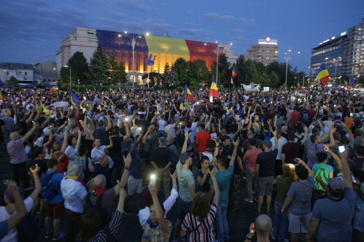 FILMUL protestului din 11 august. 