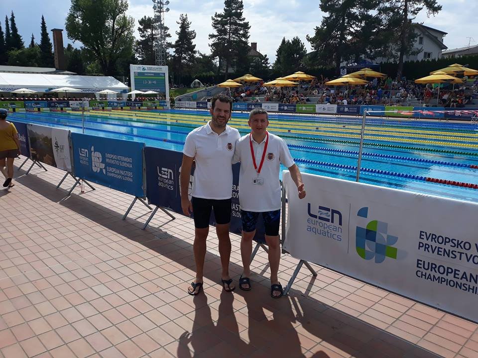 Experienţă utilă pentru reprezentanţii CSM Arad la Campionatul European de Înot Masters