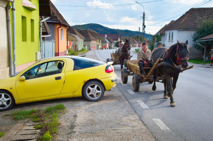 Şoferii care scapă de plata rovinietei. Cum primesc “scutire”