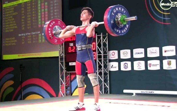 Halterofilul Emaniel Danciu (CSM Arad), la 2 kg de podiumul JO ale Tineretului!