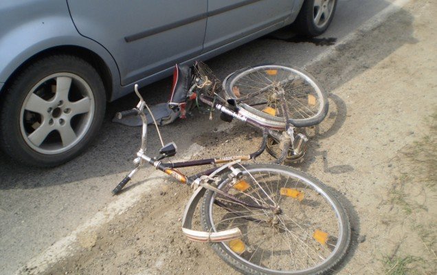 Un șofer de 90 de ani a omorât cu mașina un biciclist de 70 