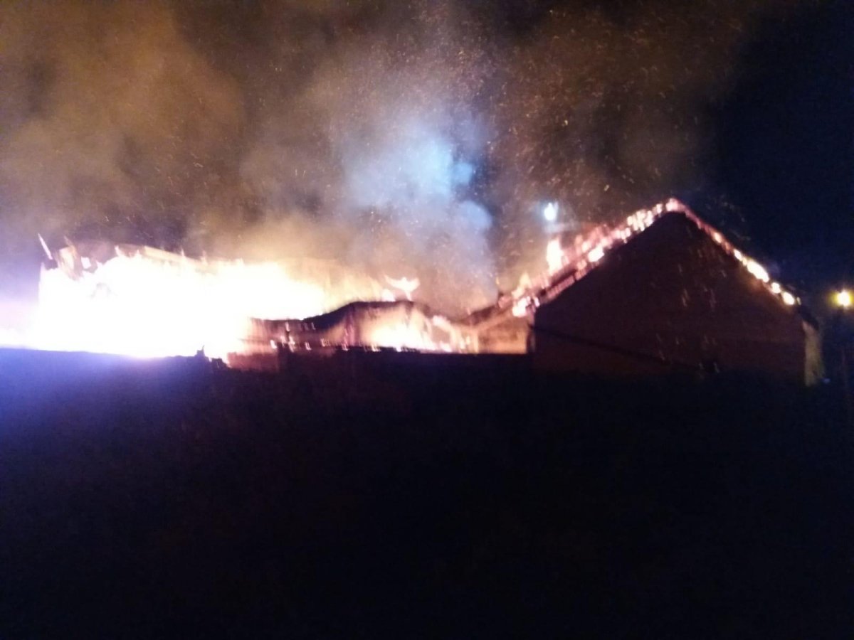 Incendiu la un atelier de tâmplărie în Sântana