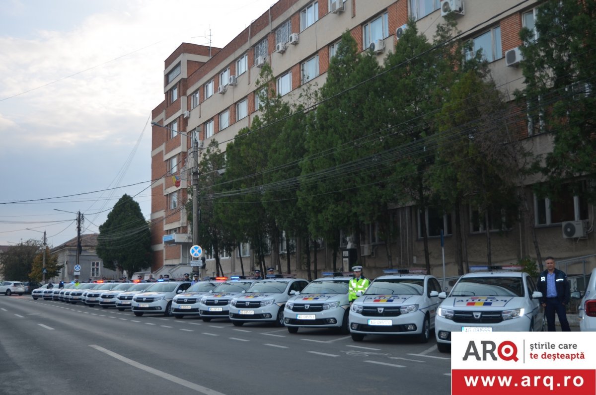 19 Dacii noi pentru Poliția Arad