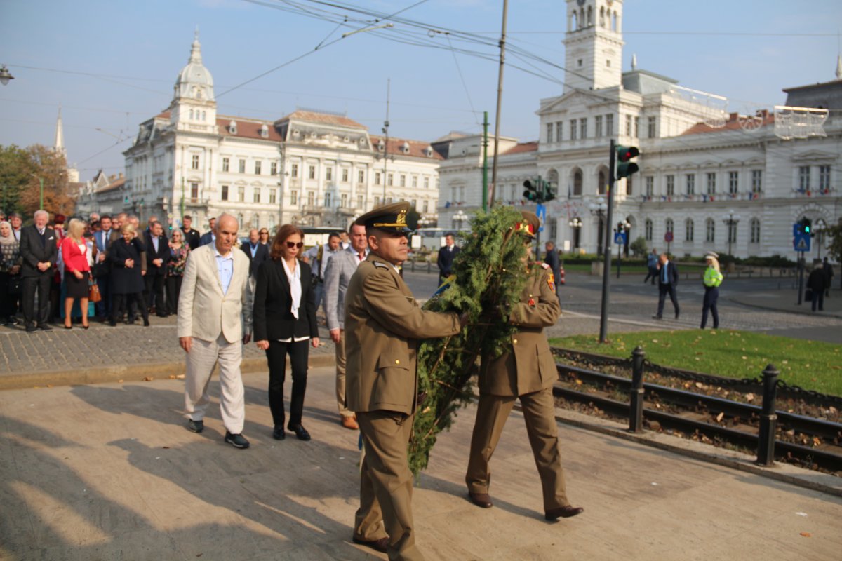 Vasile Goldiş, omagiat de Ministerul Afacerilor Externe şi 27 de ambasadori din cadrul corpului diplomatic acreditat în România