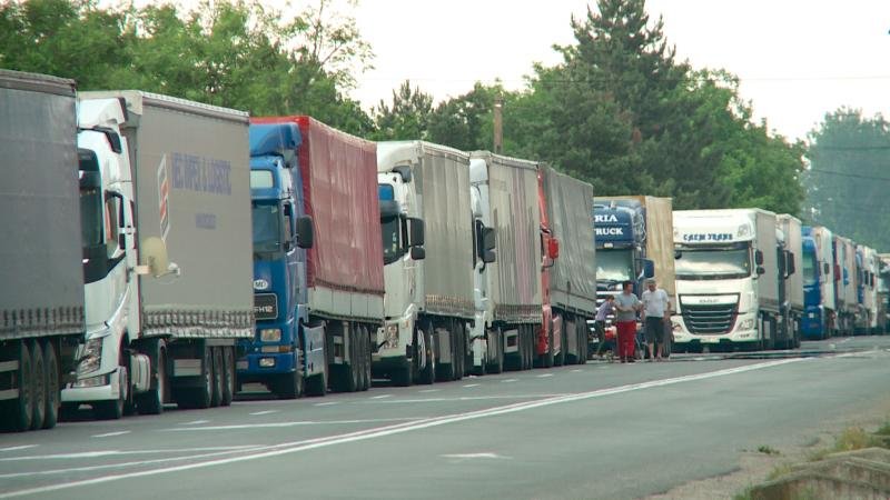 Marţi, 23 octombrie, continuă restrictiile de trafic pentru autocamioane, pe teritoriul Ungariei