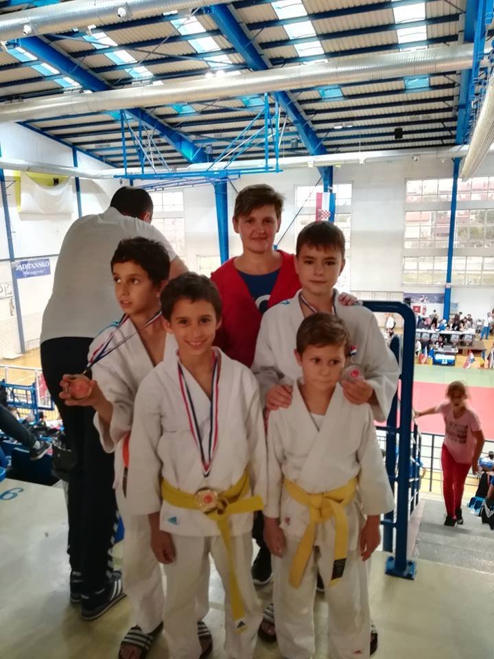 Judoka CSM Arad şi Podgoria Ghioroc, pe podium la 2 întreceri interrnaţionale