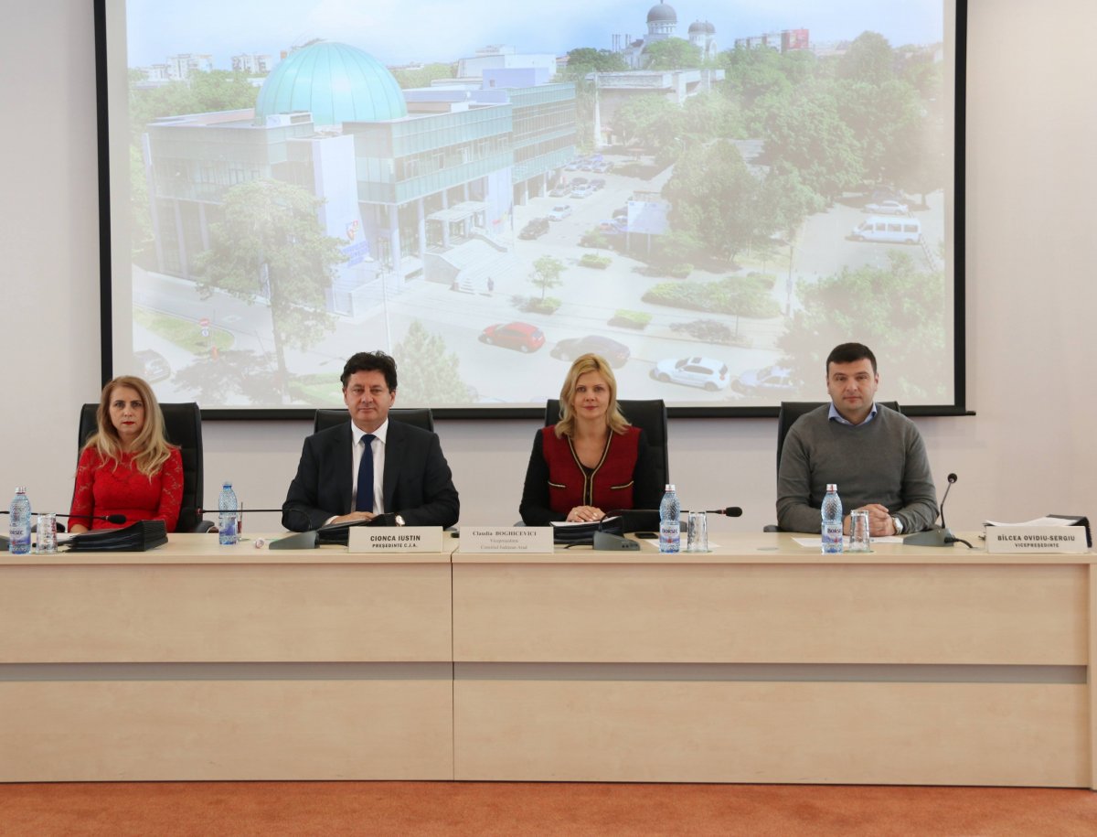 Consiliul Județean Arad a alocat astăzi bani pentru investiții în localitățile Archiș, Livada, Gurahonț, Păuliș și Zărand