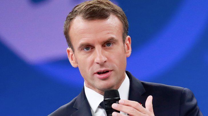 Criză majoră în Franța. Macron denunță o ”violență extremă” care atacă Republica