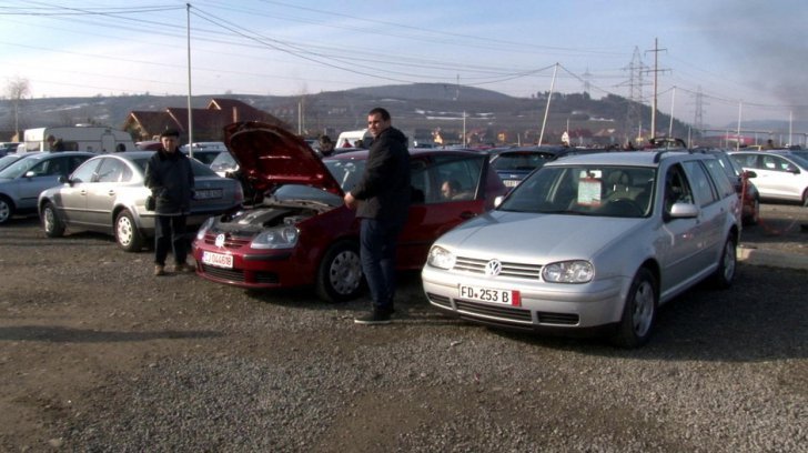 Guvernul se joacă cu nervii posesorilor de mașini: