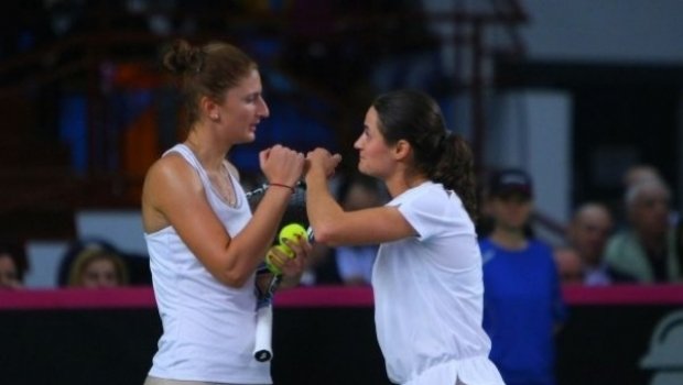 Irina Begu şi Monica Niculescu au câștigt titlul la dublu în turneul WTA de la Hua Hin