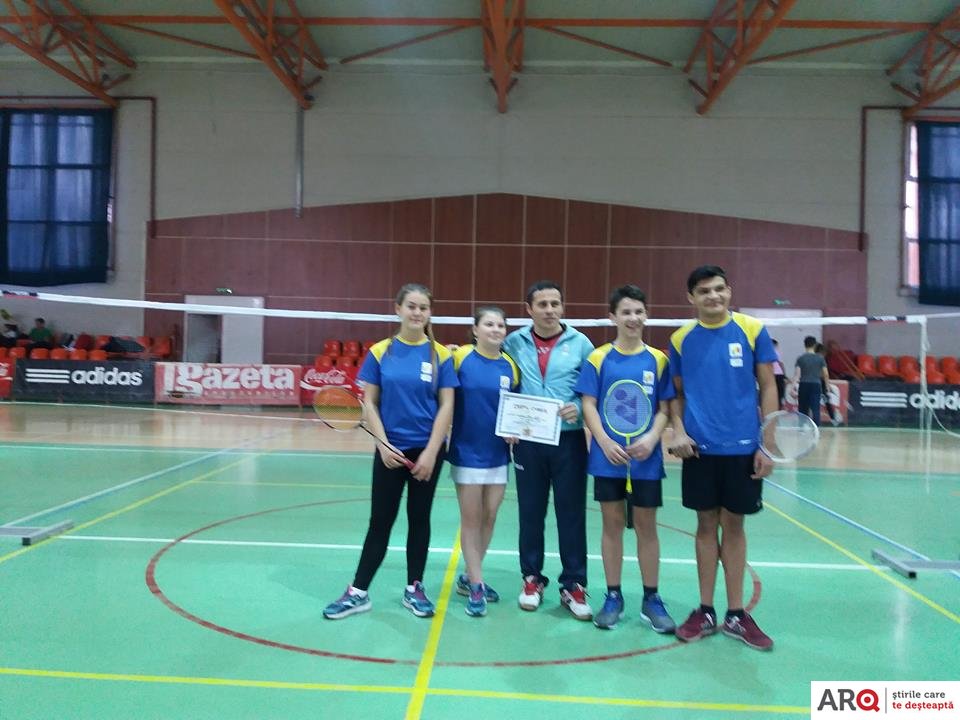 În weekend-ul trecut s-a încheiat Gimnaziada de Badminton, faza județeană Arad