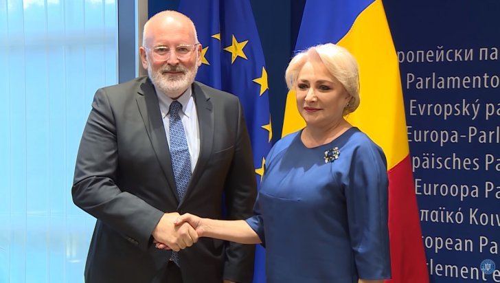 Avertismentul lui Timmermans pentru Dăncilă: OUG pentru contestația în anulare, ”o linie roșie”