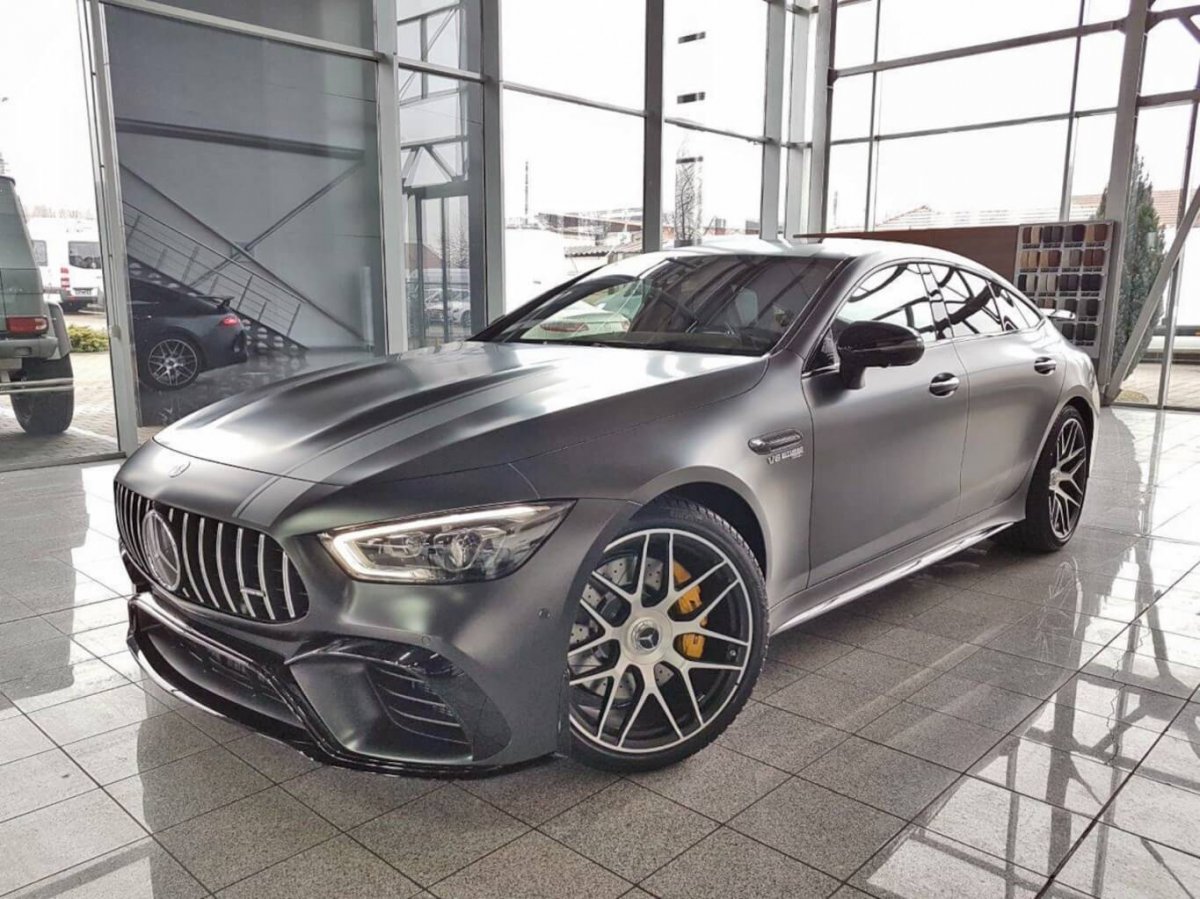 PREMIERA. Mercedes-Benz AMG GT 63 S 4-Door Coupé este disponibil in Romania