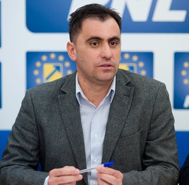 Ioan Cristina: „Autorităţile publice locale sunt jefuite şi lăsate fără resurse financiare necesare dezvoltării”