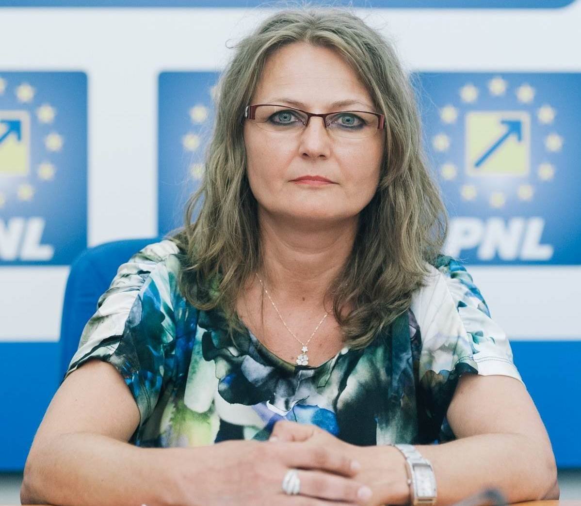 Dr. Corina Crișan: ,,Consilierii județeni PSD-ALDE lasă bolnavii de la Căpâlnaș fără acoperiș deasupra capului”