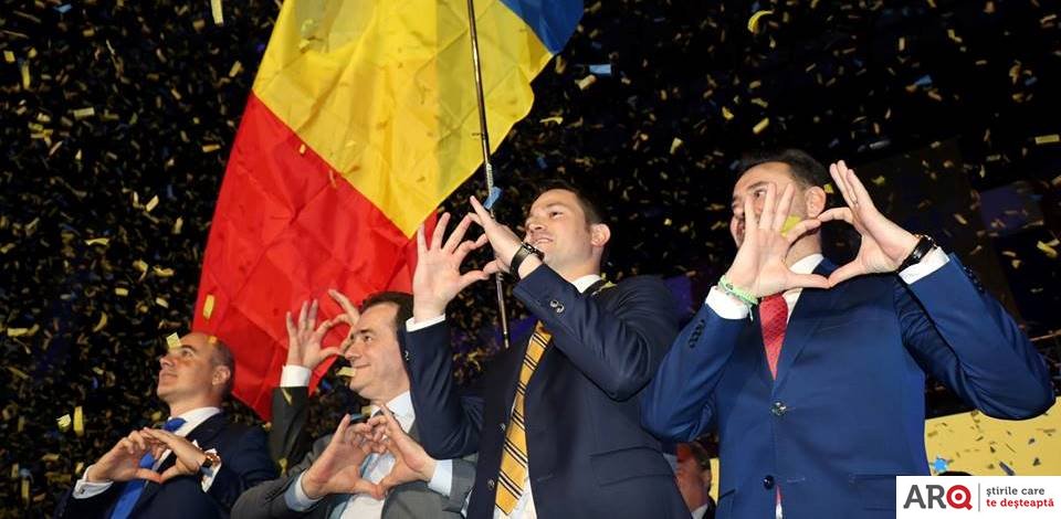 Candidaţii PNL pentru europarlamentare au fost lansaţi la Timişoara în prezenţa a peste 3.000 de persoane