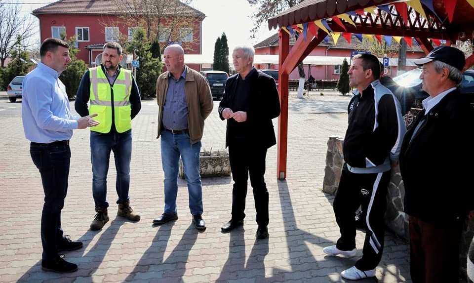 Întrevedere „de gradul trei”: Sergiu Bîlcea a participat la prima întâlnire între autorități, drumari și cetățeni