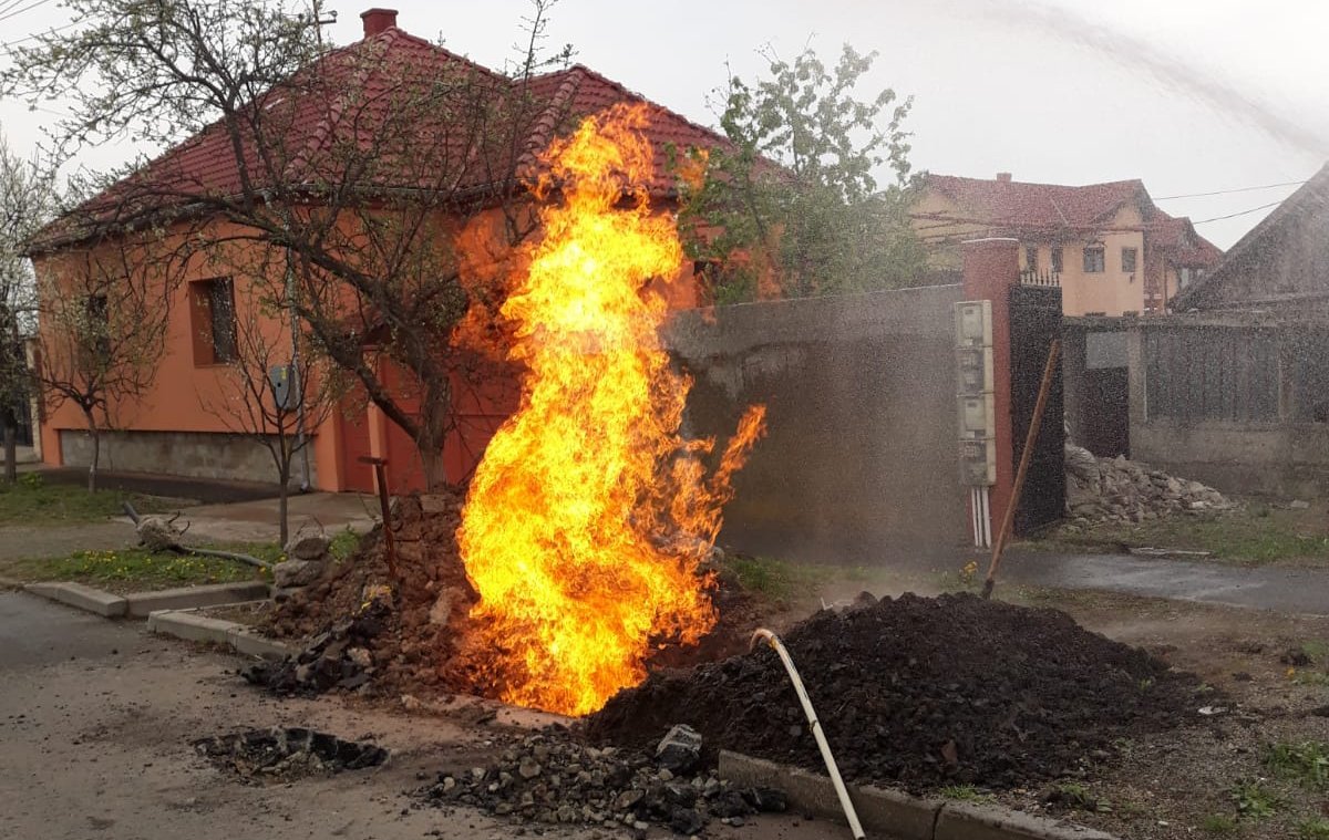 Gaz la liber pe str. Nouă