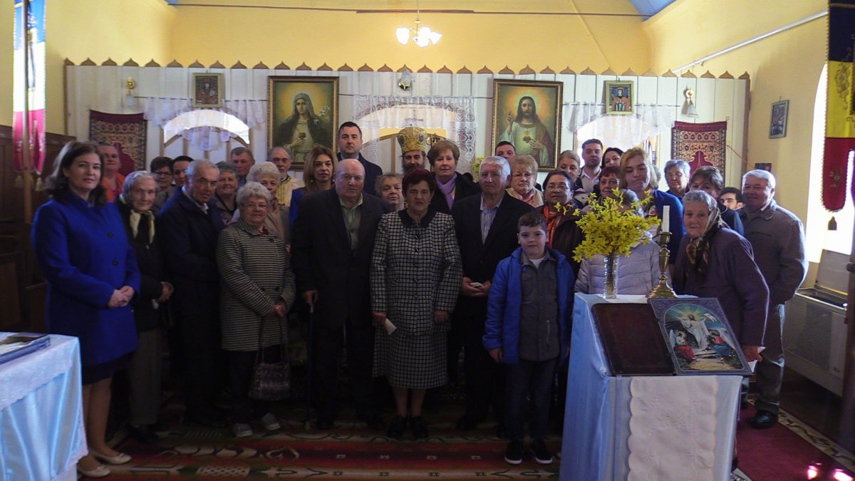 Bisericile româneşti din Seghedin şi Crâstor şi-au sărbătorit hramul, de Bunavestire  