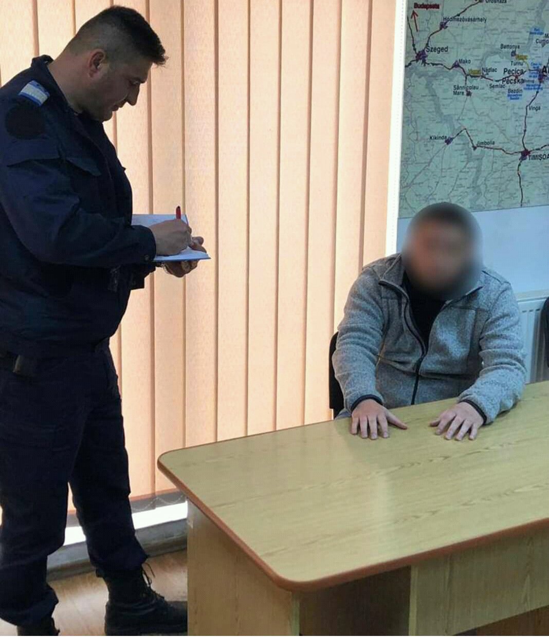 Bărbat care ar fi acostat eleve în Pecica, descoperit de către jandarmi 