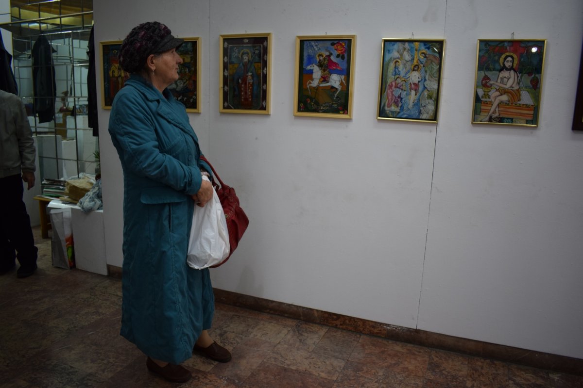 Ce au în comun pictorița arădeană Elena Boțan, ministrul Daia și sparanghelul
