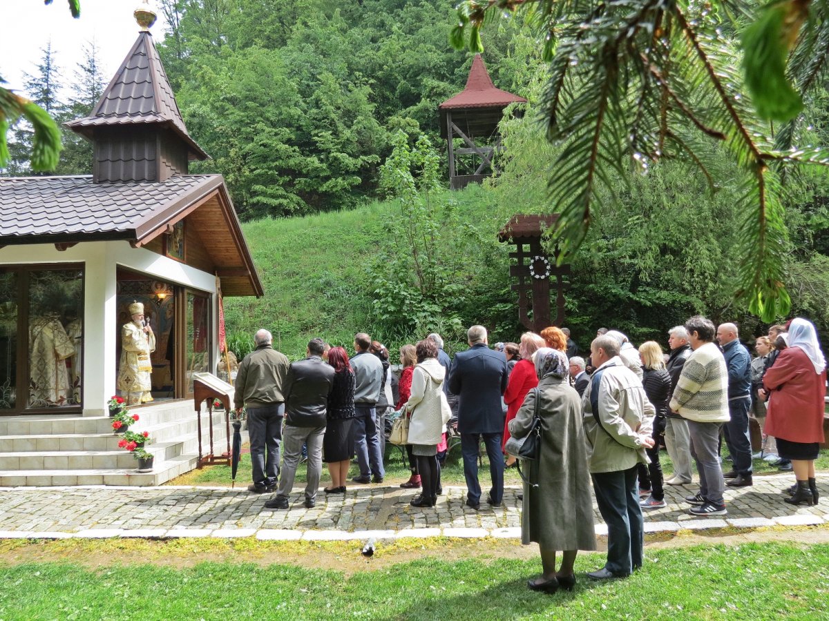 Liturghie Arhierească şi hirotonie, de sărbătoarea Sf. Mare Mc. Gheorghe, la Mănăstirea Feredeu