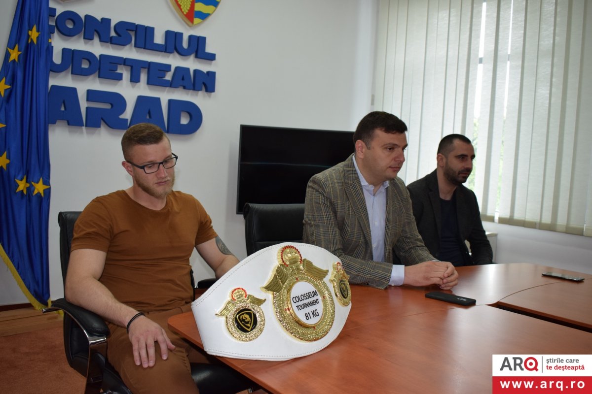 Sergiu Bîlcea: „Aradul găzduiește cel mai mare eveniment sportiv al anului, în kick-box!”