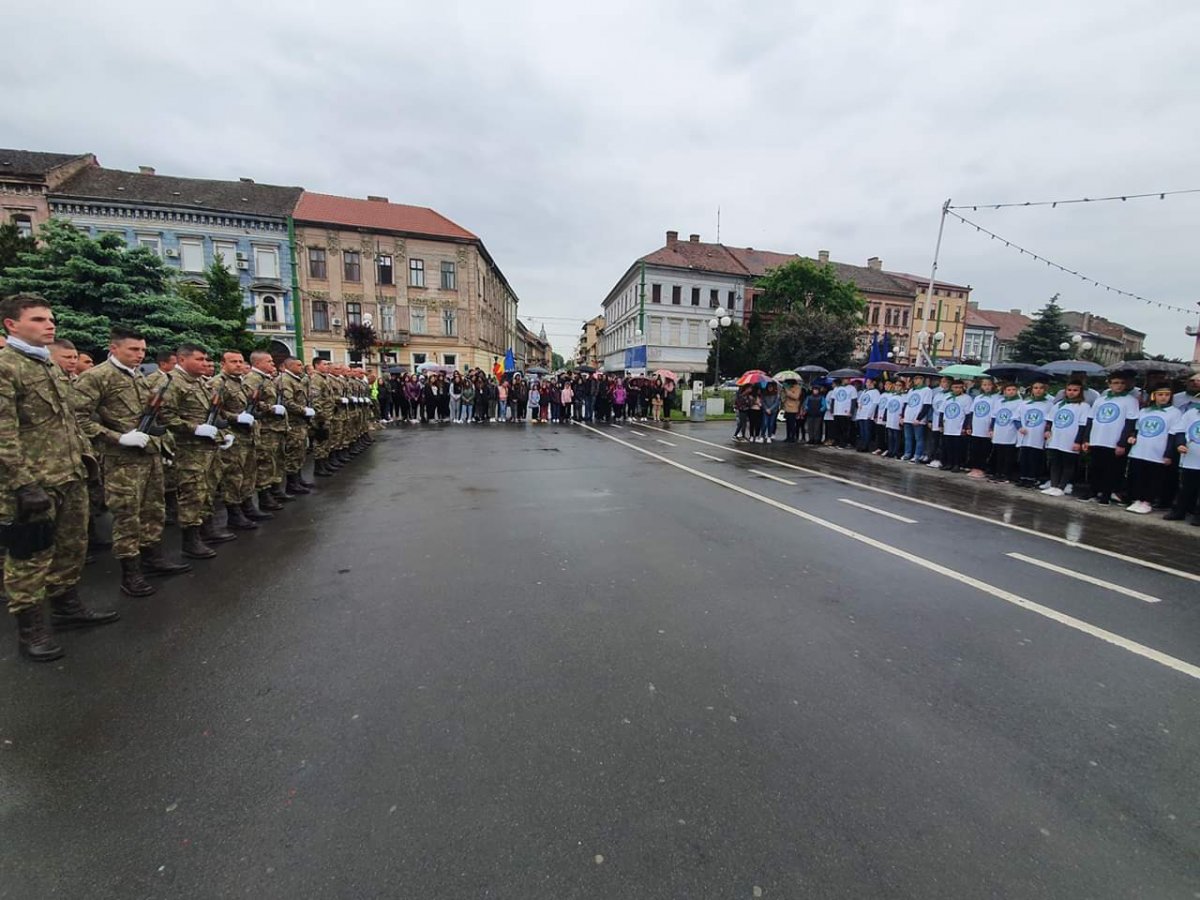 Ziua de 9 Mai, sărbătorită în Piața Avram Iancu