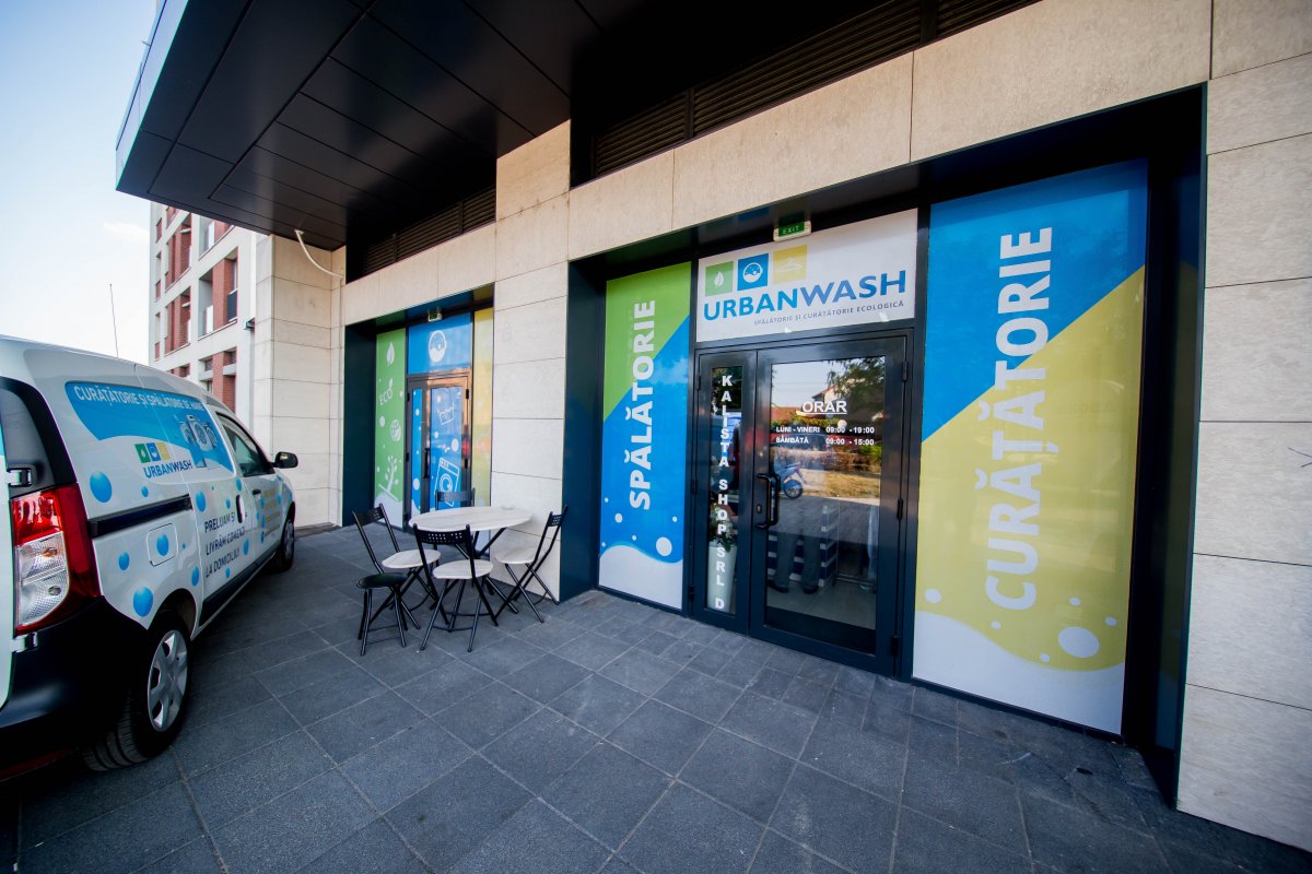 Urbanwash Arad  -  servicii profesionale ecologice de spălare și curățare haine. Livrari la domiciliu!