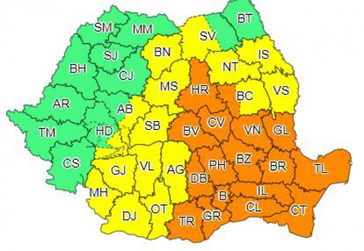 Cod portocaliu de grindină și vijelii în jumătate de țară. Capitala, vizată