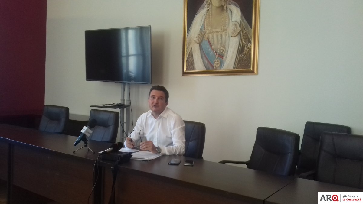 Primarul Bibarț le răspunde useriștilor: „Stadionul UTA va fi gata după ce vor veni banii de la Guvern, sau după ce Guvernul își asumă să ne comunice că a retras finanțarea”