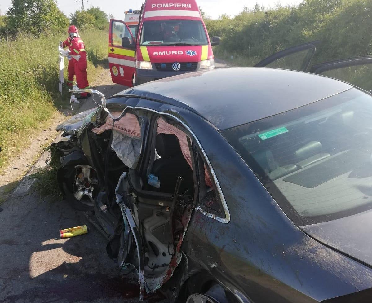 Accident între un TIR și un autoturism și un copil decedat lângă Beliu