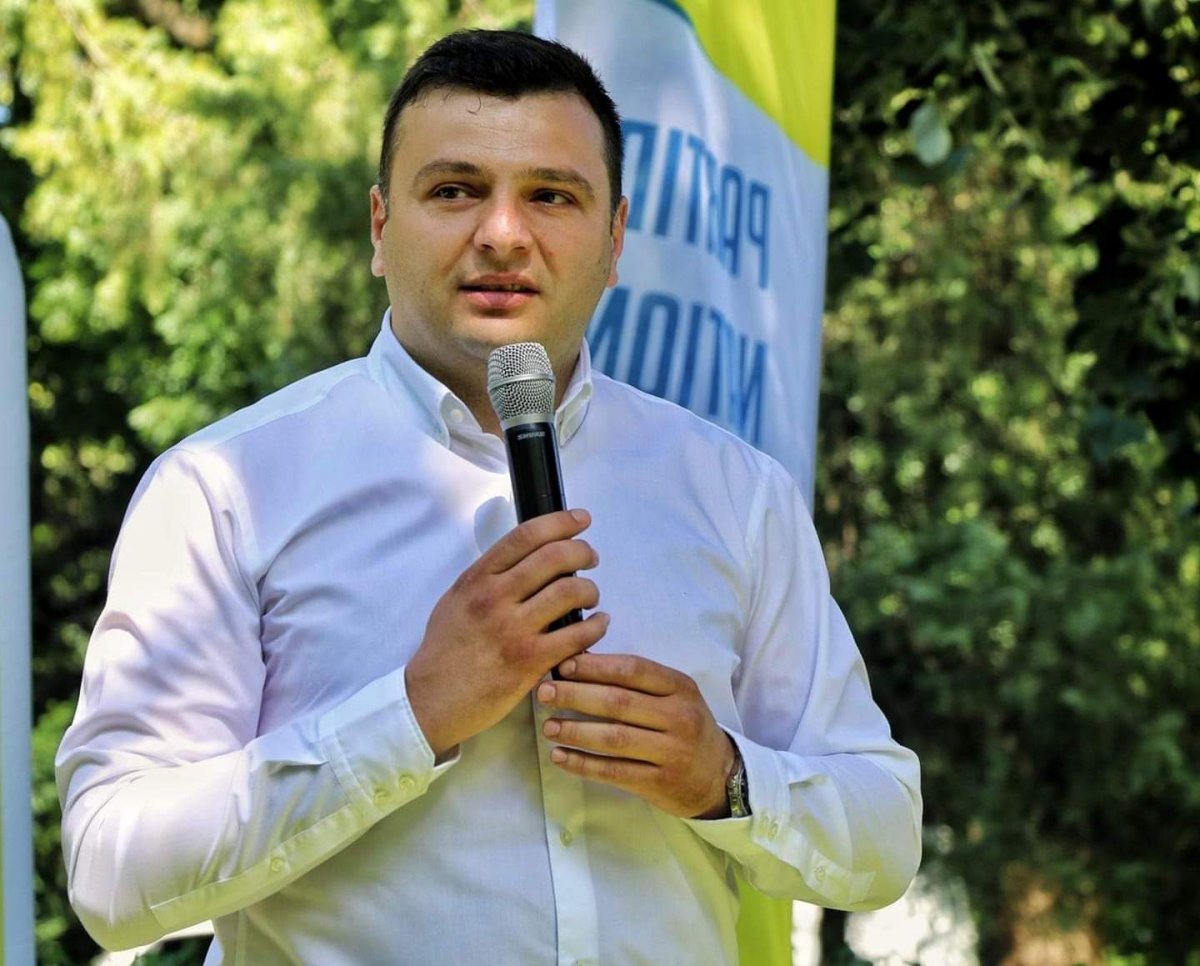 Sergiu Bîlcea: „Mihai Fifor, colecţionar de funcţii cu zero rezultate!”