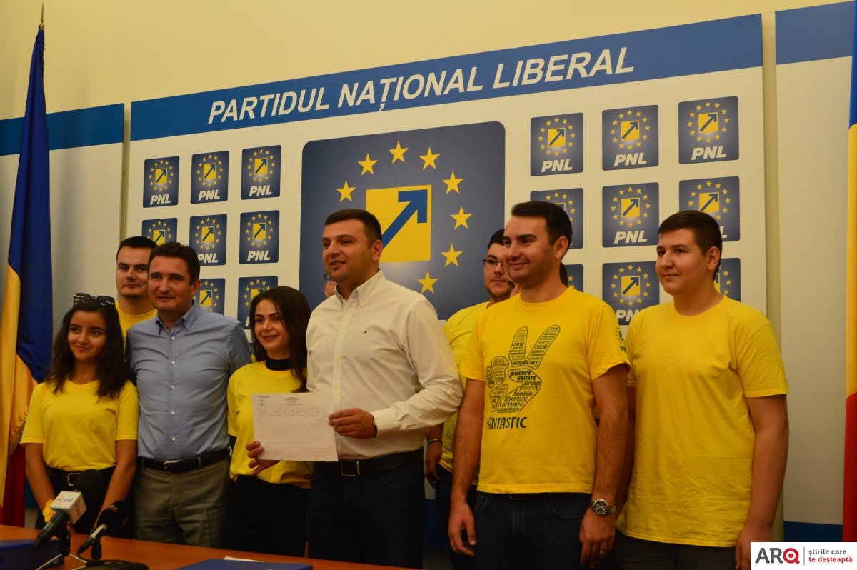 15.000 de semnături pentru președintele Iohannis strânse în mai puțin de o lună în municipiu